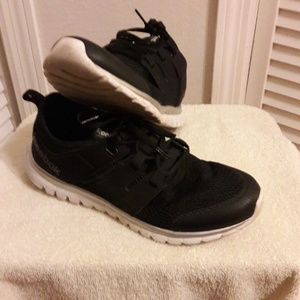 Reebok running shoes for women size us9